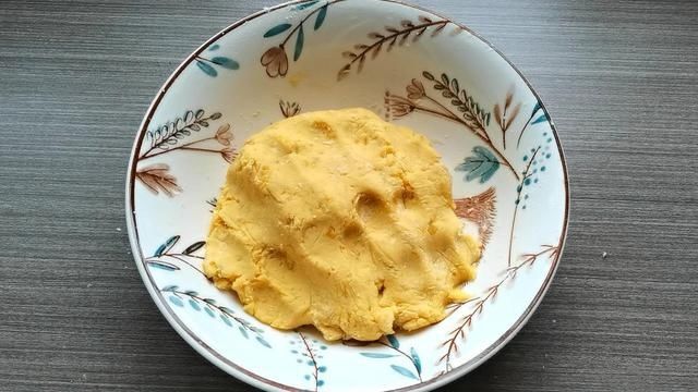 红薯泥|又到吃红薯的旺季，把红薯和火龙果这样做，营养全面，全家都爱吃