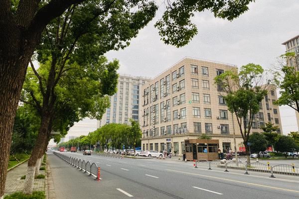 社区|“工作日早上能多睡半小时!”松江这里的长租公寓“上新”啦!