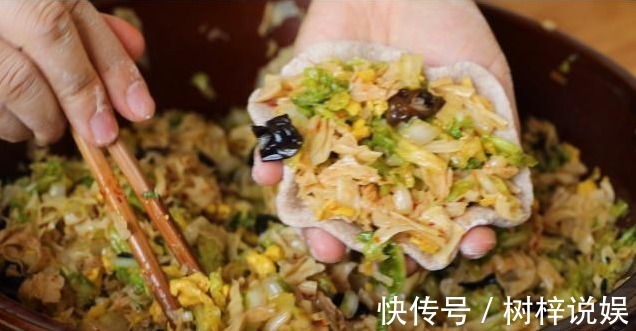 包子|11岁就开始蒸包子的我,从发面到调馅,详细讲解做法,一次就会!