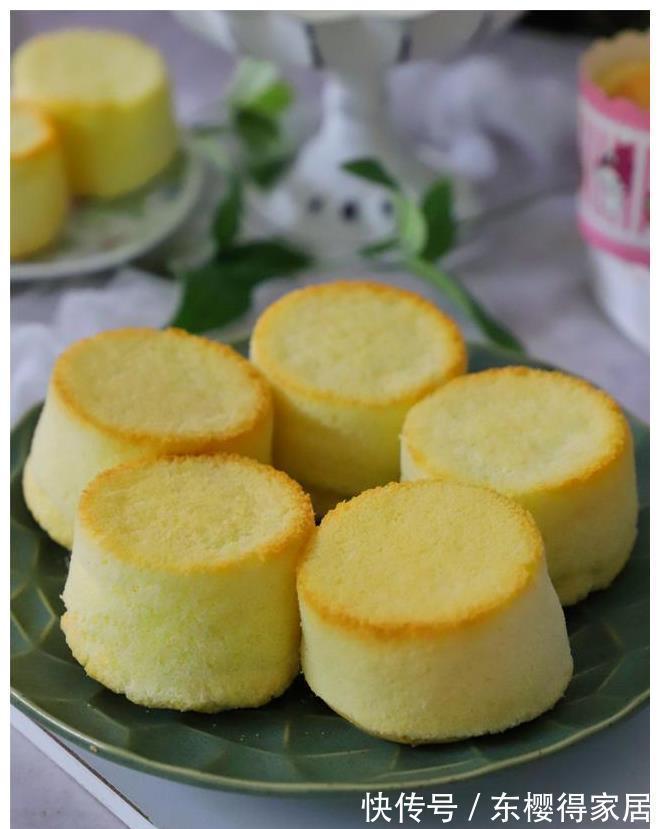 糯米粉新吃法,加4个鸡蛋,简单一做,外酥里糯,蓬松暄软超好吃