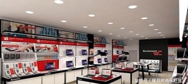 价格|女子花4300元买笔记本,被要求再出1299元装系统:不交钱就成砖头