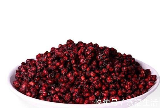 肝气郁结|早晨是养肝“黄金期”，4种早餐1种零食可劲吃，肝脏会很高兴