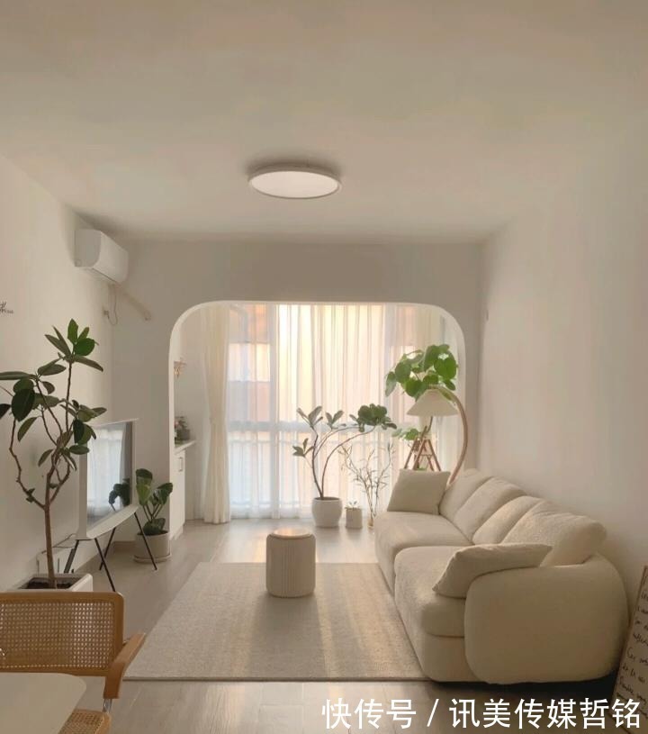 石膏线|业主的72㎡新家,“家徒四壁”却还坚持断舍离,越简单越舒适