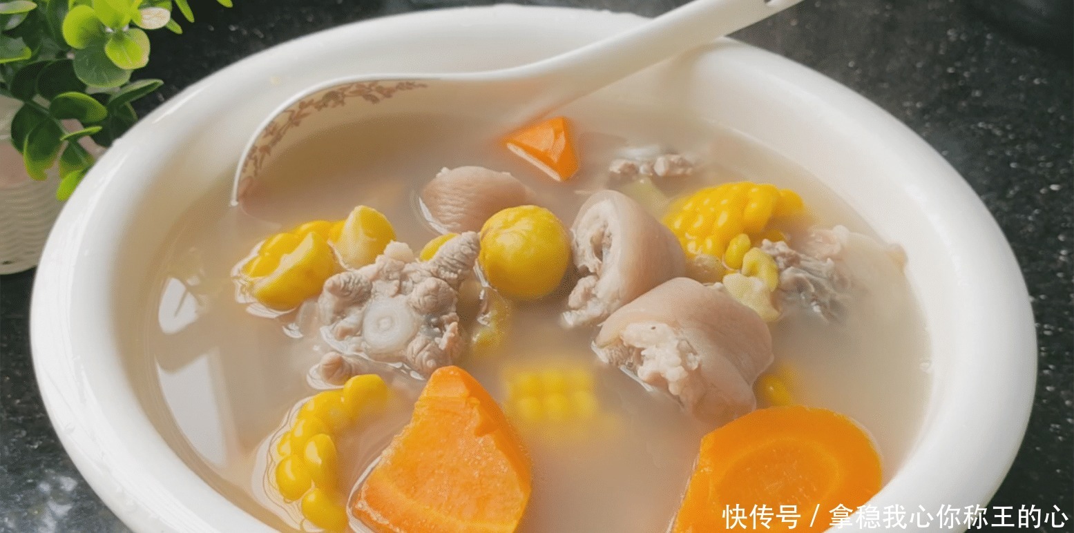 板栗|1斤板栗2条猪尾,秋冬季教你正确吃法,肉香汤浓又温补,真美味