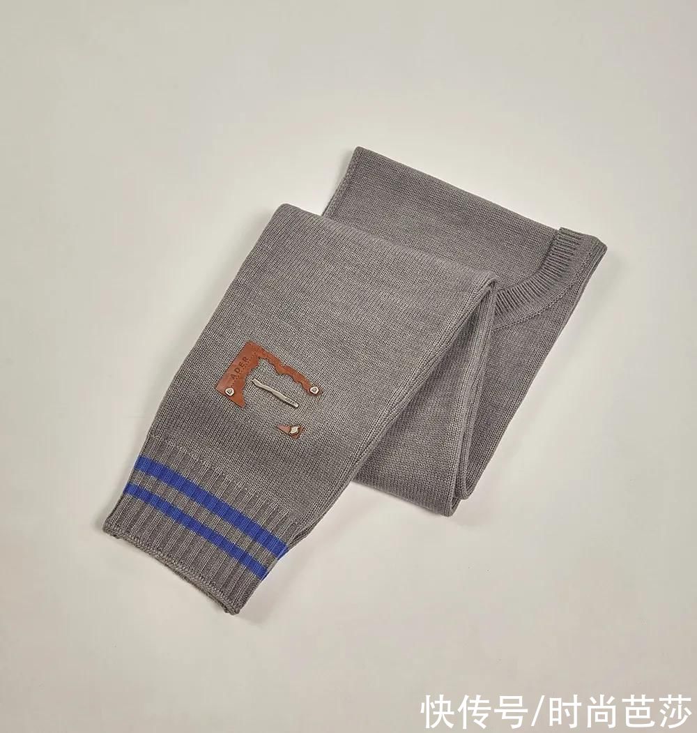  围巾|会挑围巾的女孩，衣Q不会太低，比如Jennie