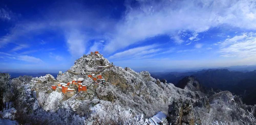 风雪|风雪武当山,仙境藏玄机!大雪封山时,道人、隐士都在干什么!