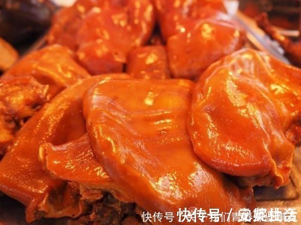 红烧肉|炒糖色，先放冰糖就错了，多做1步，糖色红亮诱人，不发黑不发苦