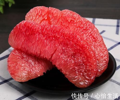 食物|女性不想做黄脸婆，要坚持吃3种食物，美白肌肤，减肥燃脂