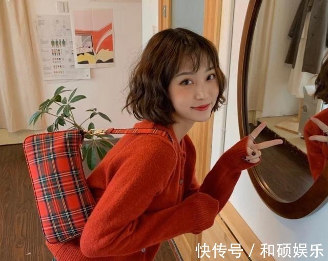 短发 秋冬都在“剪短发”,超A女神范更有气质,基本都逃不出这4款发型