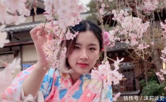 失败者|4年前，27岁海归女硕士，因一场车祸成高位截瘫，如今成时尚博主