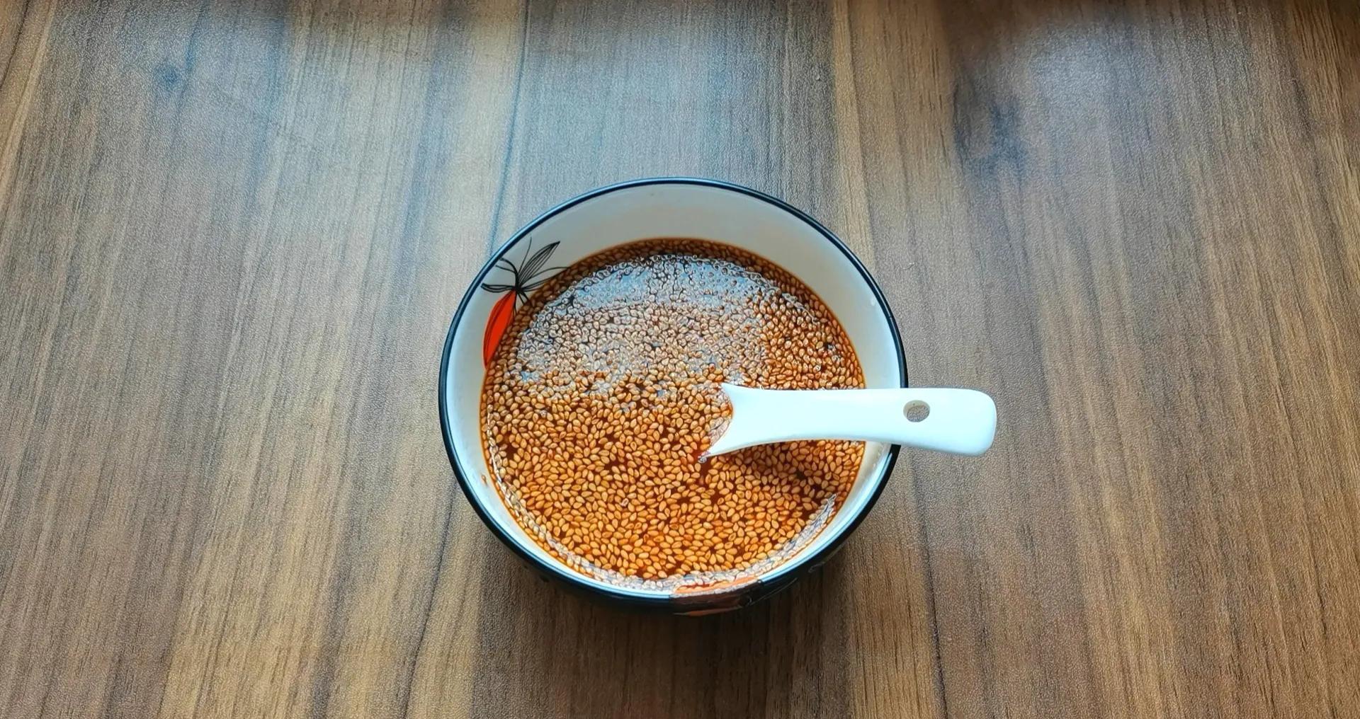 灵魂酱汁炒蛋,鲜香嫩滑,拌面下饭都好香,比肉还香,老少都爱吃