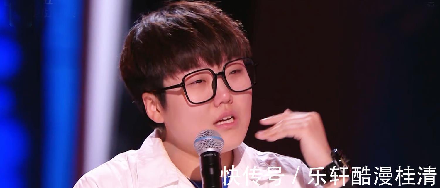 汪峰|好声音黄霄雲一键留人,4场PK战打响,王靖雯哭了,达西被淘汰