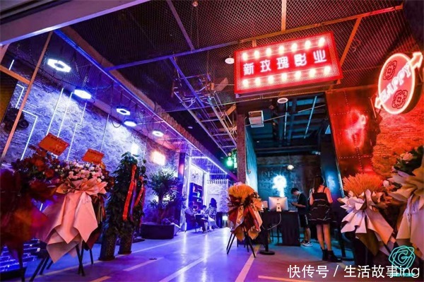 时尚|“ 新潮”席卷而来,赛博朋克、机械科技成为时尚新宠