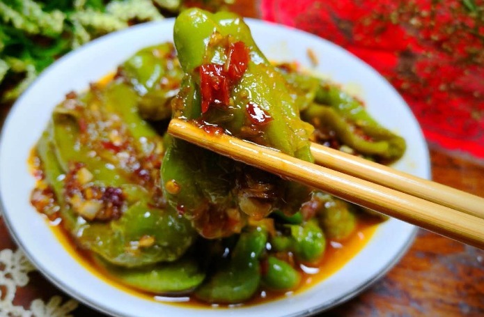 三伏天,农村阿婆常吃这3道家常菜,没肉却很下饭,每天吃都不腻