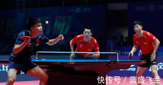 姚彥|許昕抱兒子出鏡，妻子秀出搞怪表情，結(jié)婚5年家庭事業(yè)雙豐收！