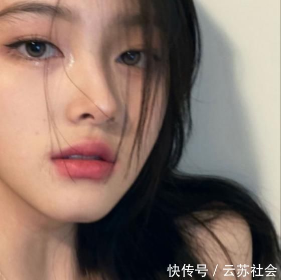 女生|脸上这“3地方”凸起的女生,是标准的“樱花脸”,全中铁定被暗恋