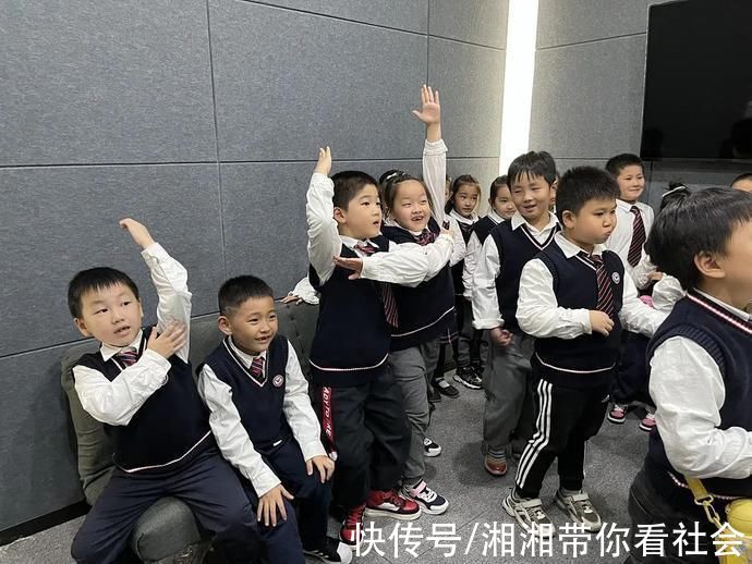 與學(xué)生課外拓展有關(guān)的新項(xiàng)目來了，近期免費(fèi)預(yù)約!