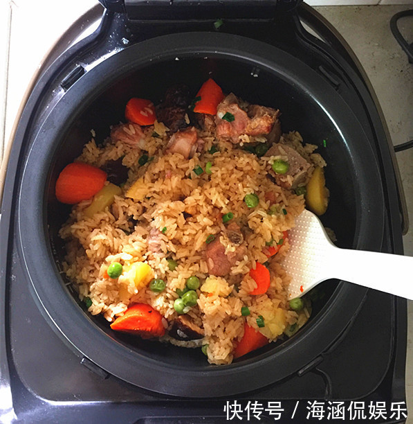 鲜香|记住这几点，煮一锅美味焖饭，鲜香美味挡不住，我家一周做3次！
