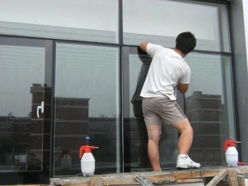 贴膜|为什么有钱人家里很少见装窗帘一听过来人说,真懊悔我家装早了