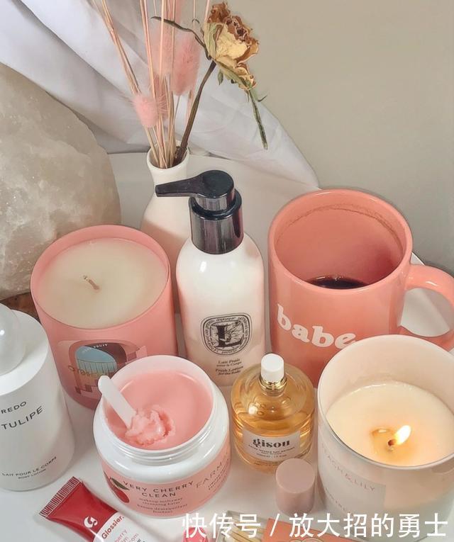 你的梳妆台上有什么