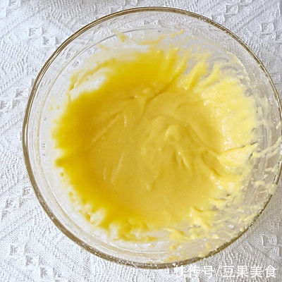 新手零失败戚风蛋糕做法,不开裂不塌陷