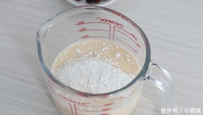 营养物质|孩子不喝奶,担心他会缺钙?它是补钙“法宝”,一口吃3都嫌不够