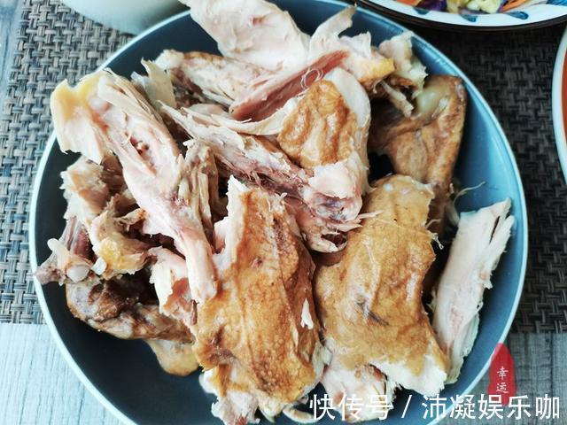 紫甘蓝|这个饼凉了也不会硬,天热了吃这样的饭菜,不会让你出汗哦