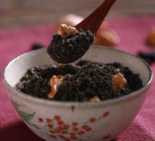 甲状腺肿|乳腺增生最怕的“碱性食物”，每天吃一点，通乳散结远离乳腺癌