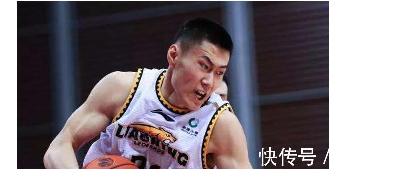 胡明轩|CBA三消息:广东主力返回东莞,辽宁小将大爆发,朱世龙再受质疑