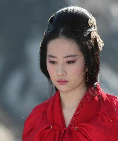 吕布|曹操到底有多爱貂蝉，可以说是实力霸道总裁