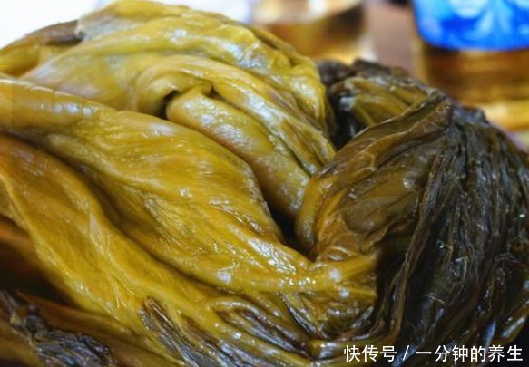 想吃酸菜不用买,制作方法超简单,三天就能吃上,干净卫生!