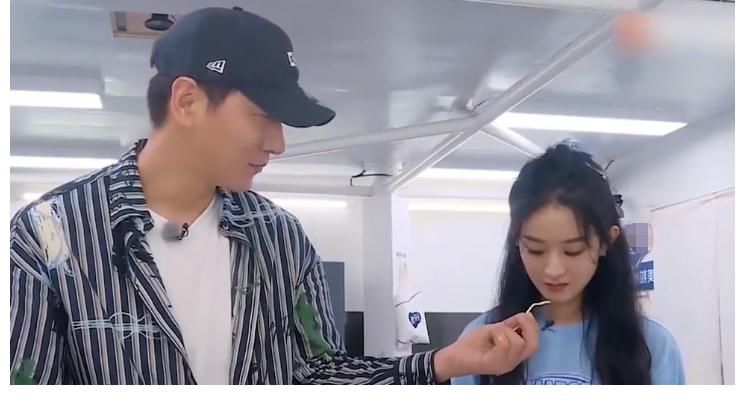 檀健次|继赵丽颖后,《中餐厅5》又有一位元老嘉宾回归,综艺粉要激动了