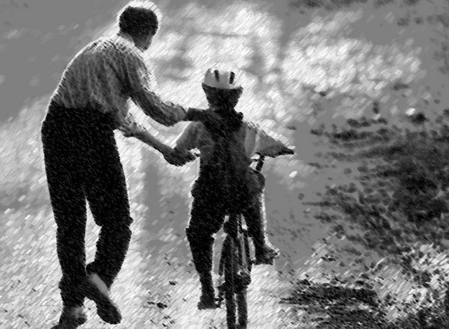 孕妇怀四胞胎以为是儿子,结果生四个女儿,爸爸产房外手舞足蹈