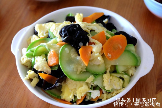 家常菜|给自己做顿生日餐,简单营养家常菜,还有自制奶油蛋糕,开心!