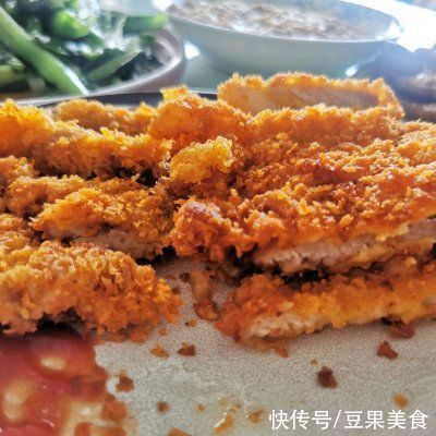 鸡蛋液|家常美味炸猪排，锁住家人的胃