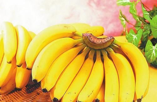 女人老的快？常吃3種食物，美容養(yǎng)顏又排毒，40不顯老