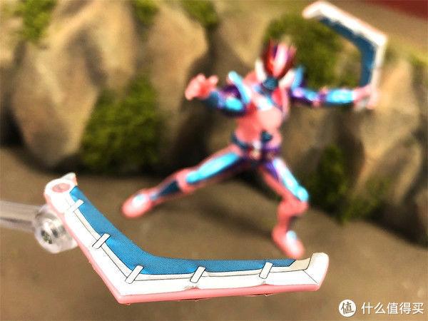 可动性|《假面骑士利维斯》食玩装动猛犸基因组玩偶官测!