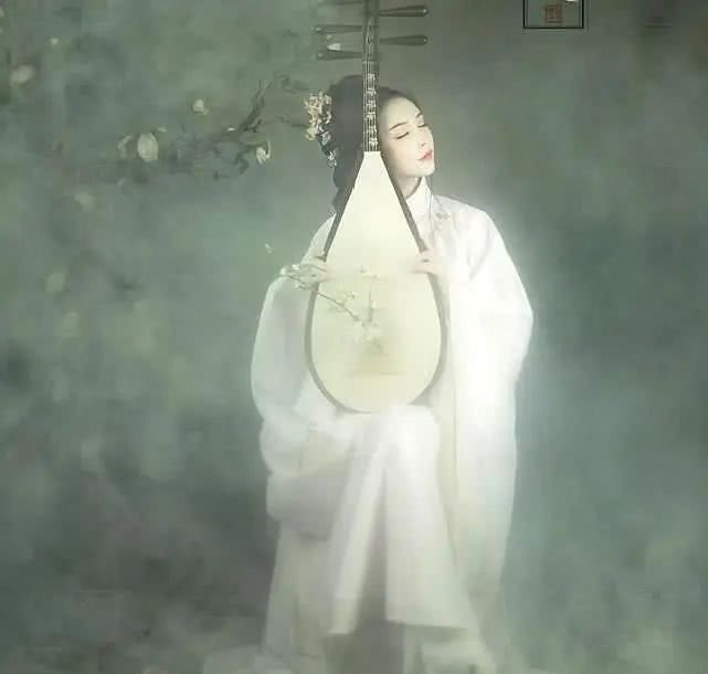 夫人|关如是:花蕊夫人——我在他手心盛开