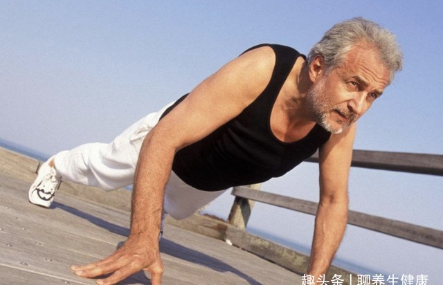 睡眠时间|避免出现老年痴呆，建议大家养成这7个习惯，不妨试一试！