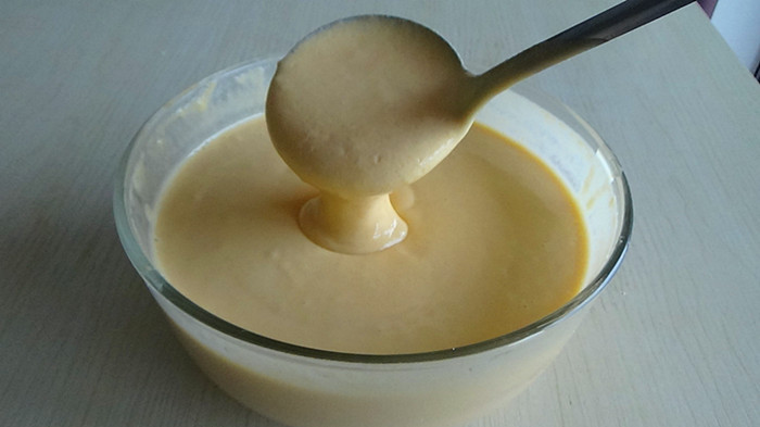 玉米面和面粉最完美搭配做法,不放一滴水,香甜暄软,做法超简单