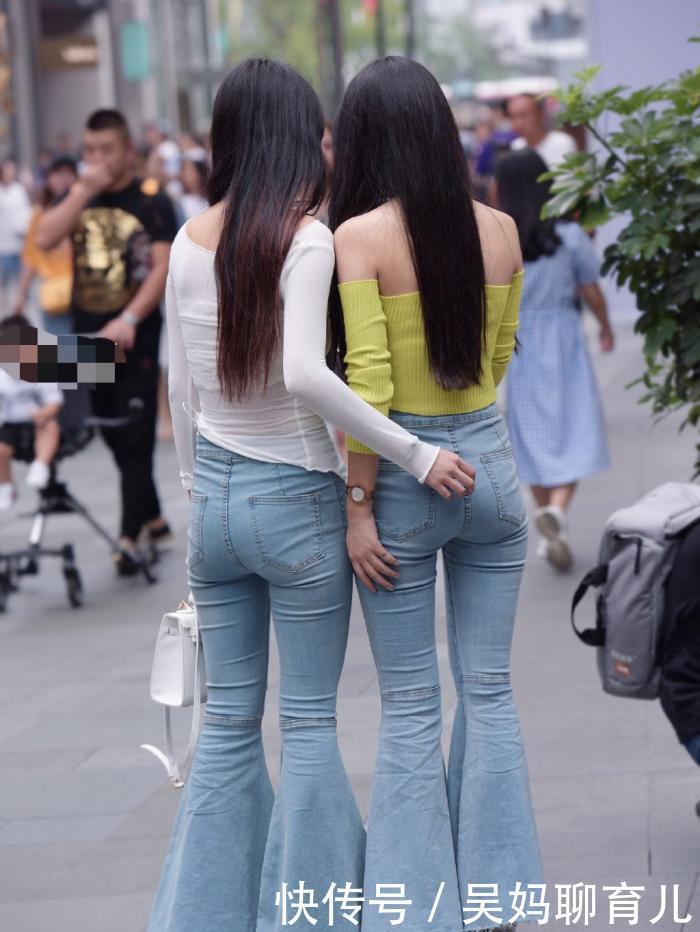 小姐姐|喇叭裤又火起来了，搭配着洋气迷人的打底衫，美得过于夸张