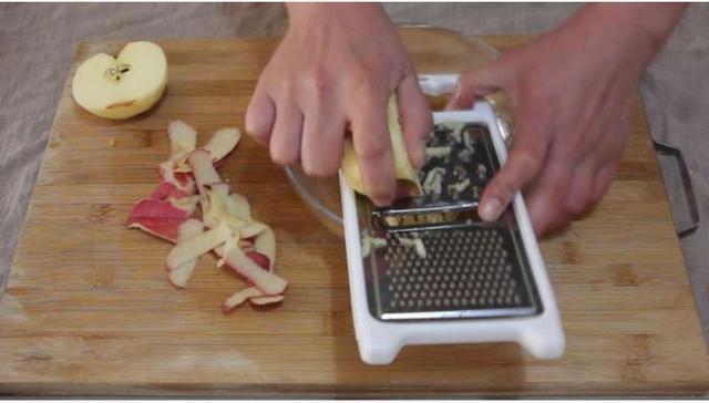 好吃|白菜别只会炒着吃,教你一个新吃法,好吃得停不下嘴