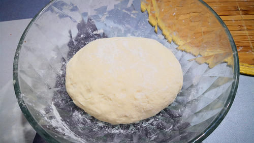 白菜饺子好吃有秘诀，教你独特调馅方法，鲜美多汁不油腻，太香了