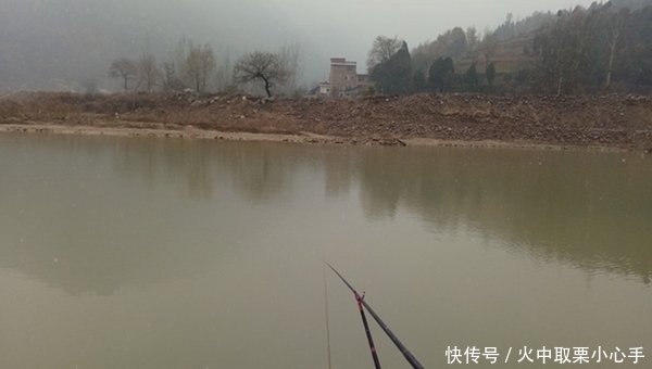 冬至前后钓鲫鱼,这些地方“藏鱼”多,遇上莫放过,大鲫鱼连竿上