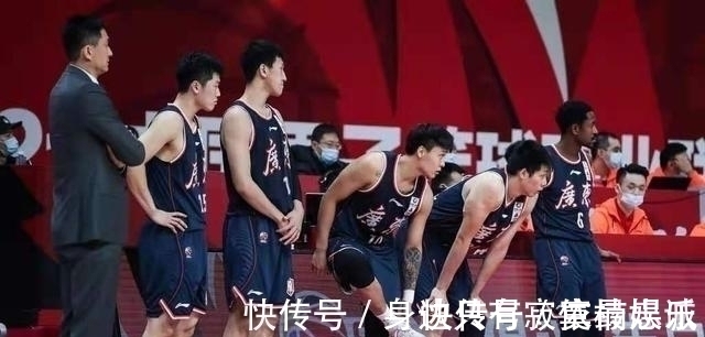 周鹏|宏远新赛季全华班首发5虎 四国手领衔阿联打替补 后场实力CBA最强