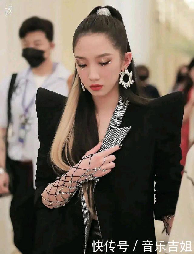 期待已久的《创造营2021》三宫舞台即将启动