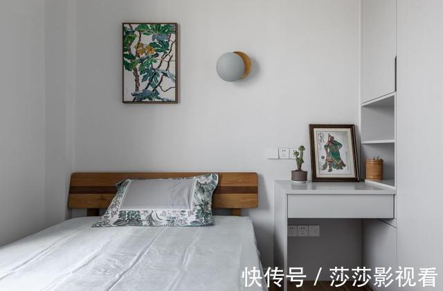 茶几|她以逆向思维,用餐桌代替茶几,入住后,发现出奇的好用