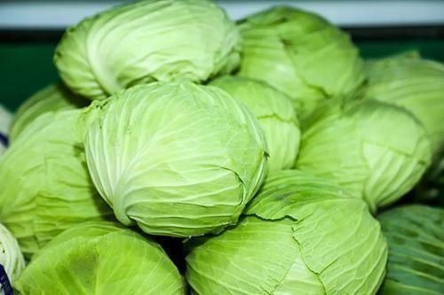 为啥饭店里的包菜格外好吃星级厨师包菜下锅前,先加一勺它