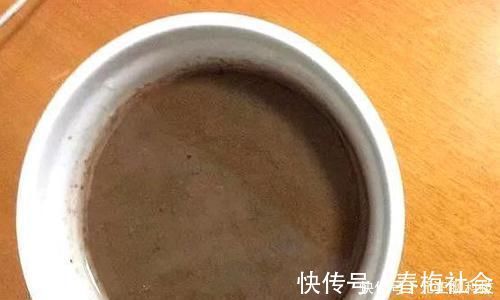 养花就用“它”,比生根水、生根粉要厉害“1倍”,养啥都能旺