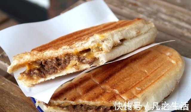 咸肉|吃三明治，最喜欢古巴的这做法，天天吃不够，一个下肚，又香又饱